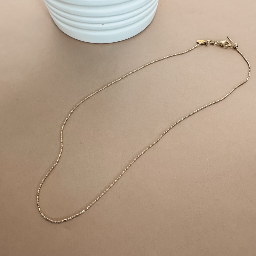 Needle Pin Necklace